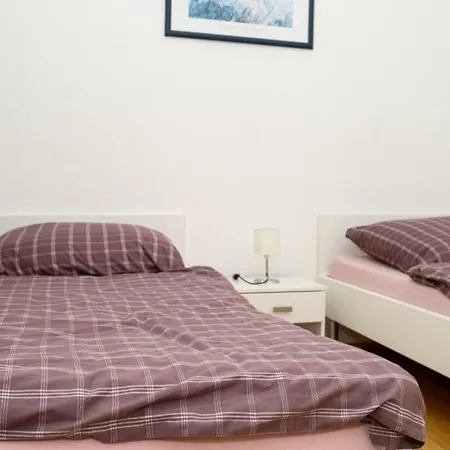 公寓 Ginster 格拉尔-米里茨